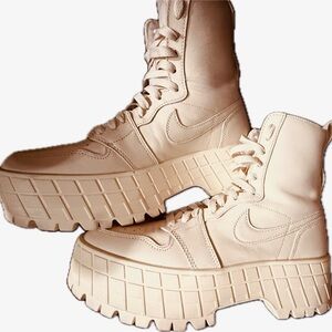 Nike Women's AIR JORDAN 1 BROOKLYN GUAVA ICE